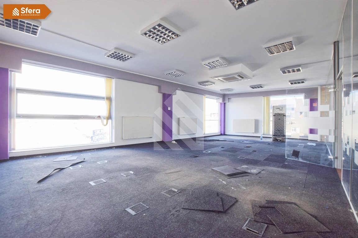 Nowoczesny lokal biurowy 65 m² z parkingiem w Okolu.: Bydgoszcz Okole