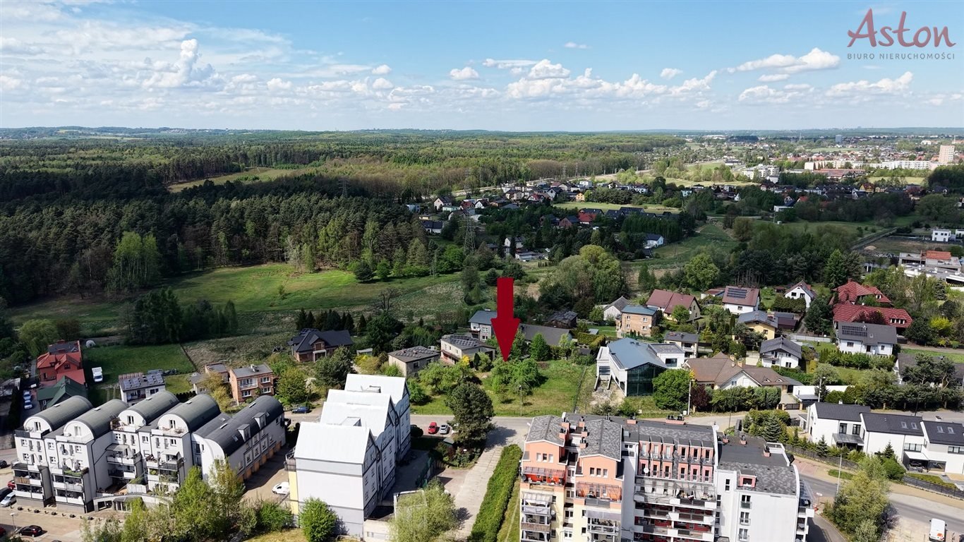 Sprzedam działkę 800 m² w Tychach Żwakowie z mediami Tychy, Żwaków  800m2 Foto 1