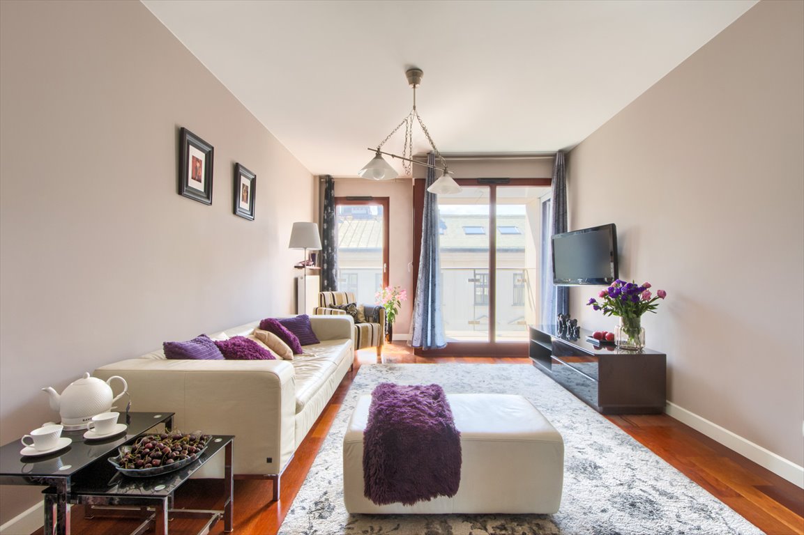 Mieszkanie dwupokojowe na wynajem Warszawa, Wola, Pańska  53m2 Foto 1