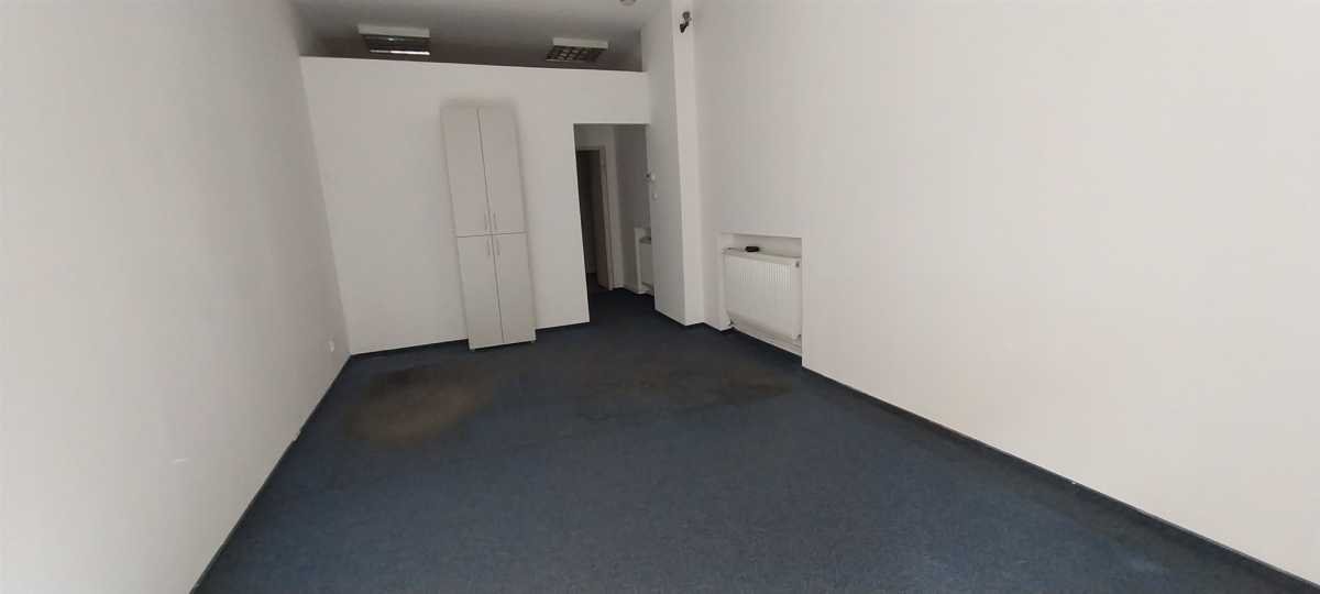 Magazyn na wynajem Wałbrzych, Śródmieście  30m2 Foto 2