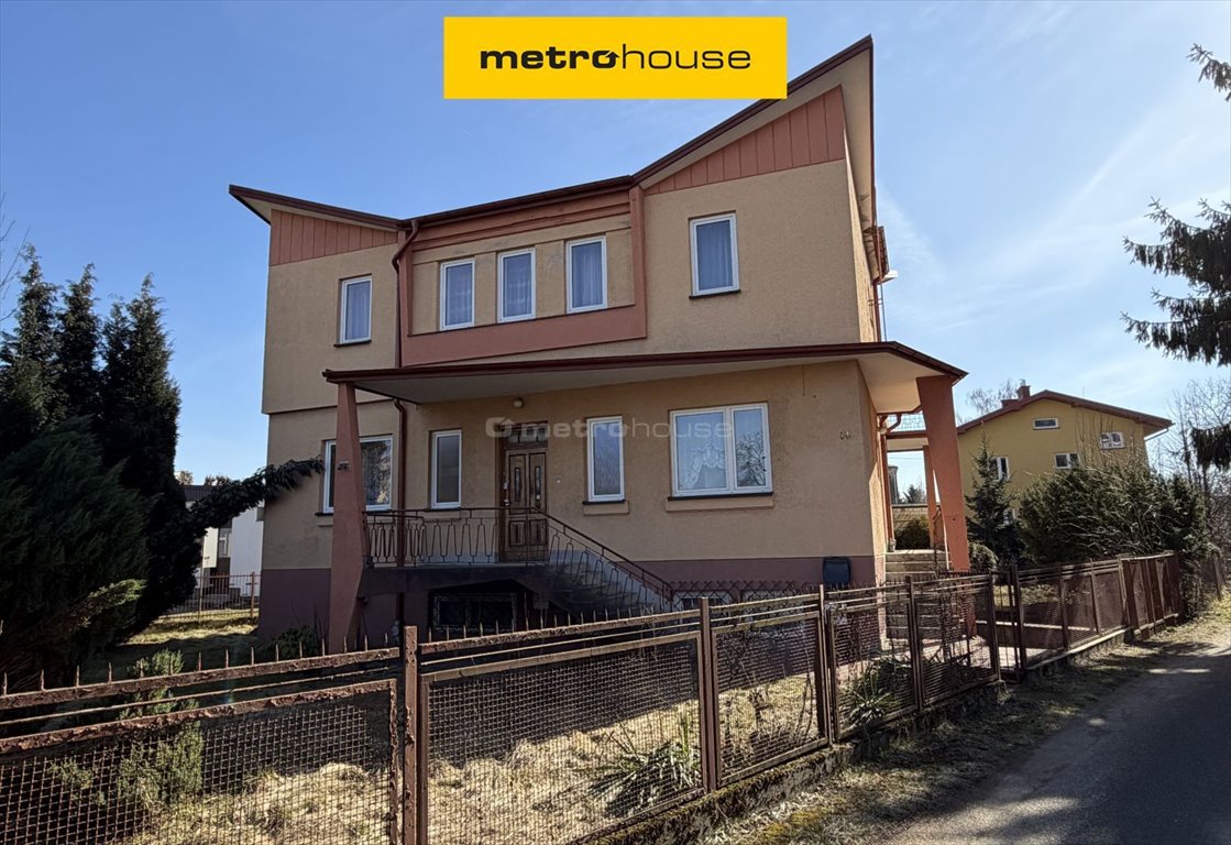 Przestronny dom 184 m2 z tarasem i dwoma wejściami Krosno  184m2 Foto 1