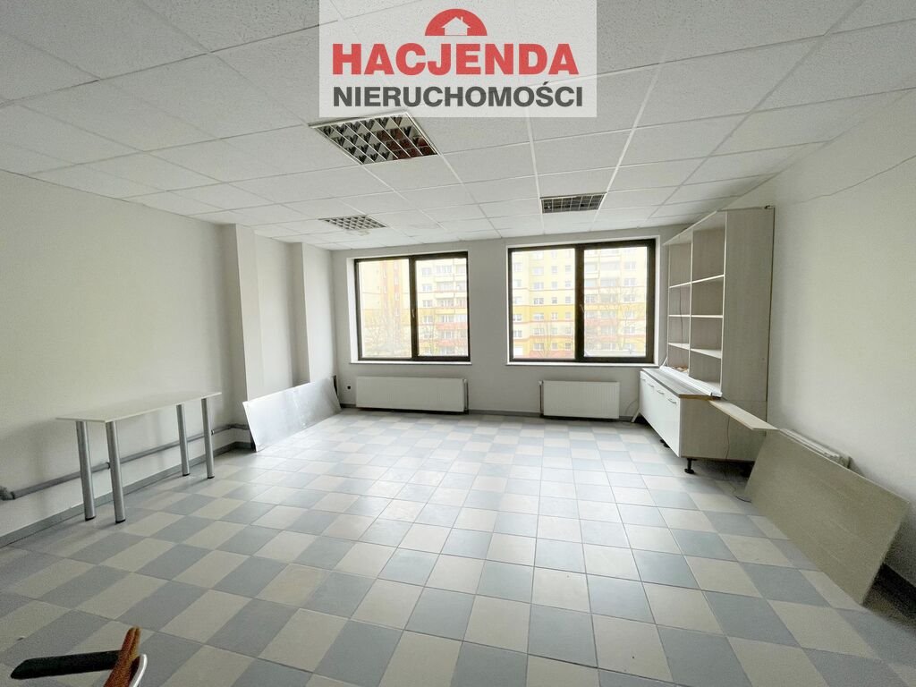 Lokal użytkowy na wynajem Police  37m2 Foto 1
