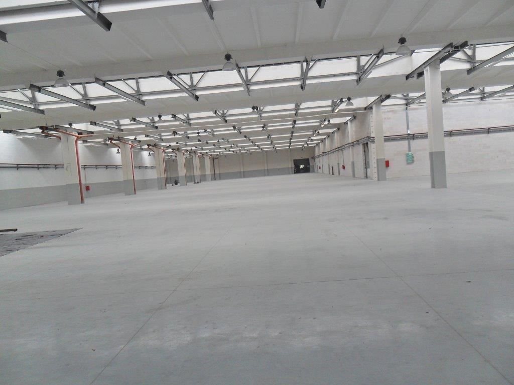 Lokal użytkowy na wynajem Łódź, Bałuty, Szczecińska  2 700m2 Foto 1