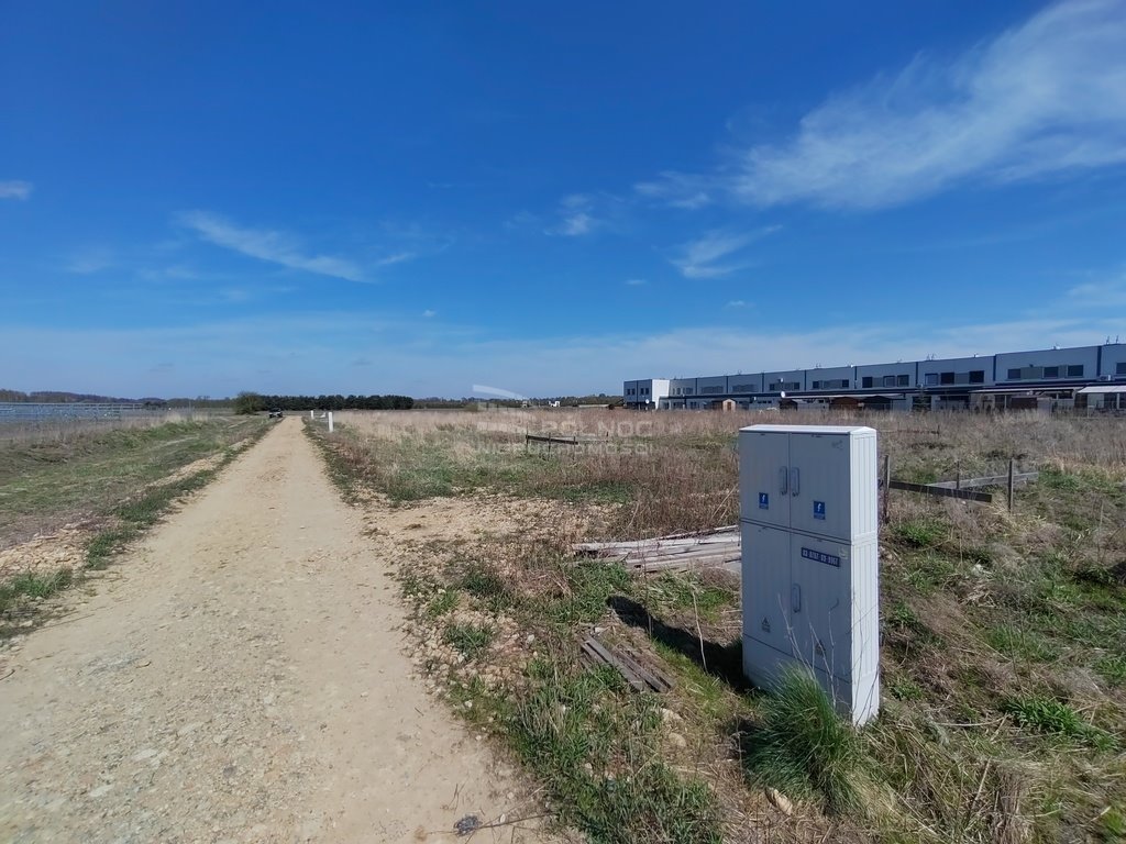 Działka budowlana 1210 m² z mediami, blisko Łodzi Konstantynów Łódzki, Osiedlowa  1 210m2 Foto 1