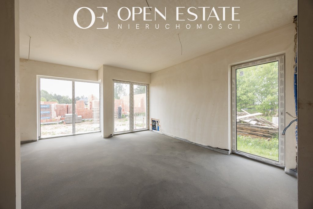 Nowoczesny dom 127 m² z ogrodem i miejscem w Józefowie Józefów, Szkolna  127m2 Foto 1