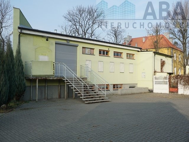 Atrakcyjny budynek usługowy 365 m² przy DK25 w Koninie Konin, Gosławice  365m2 Foto 1