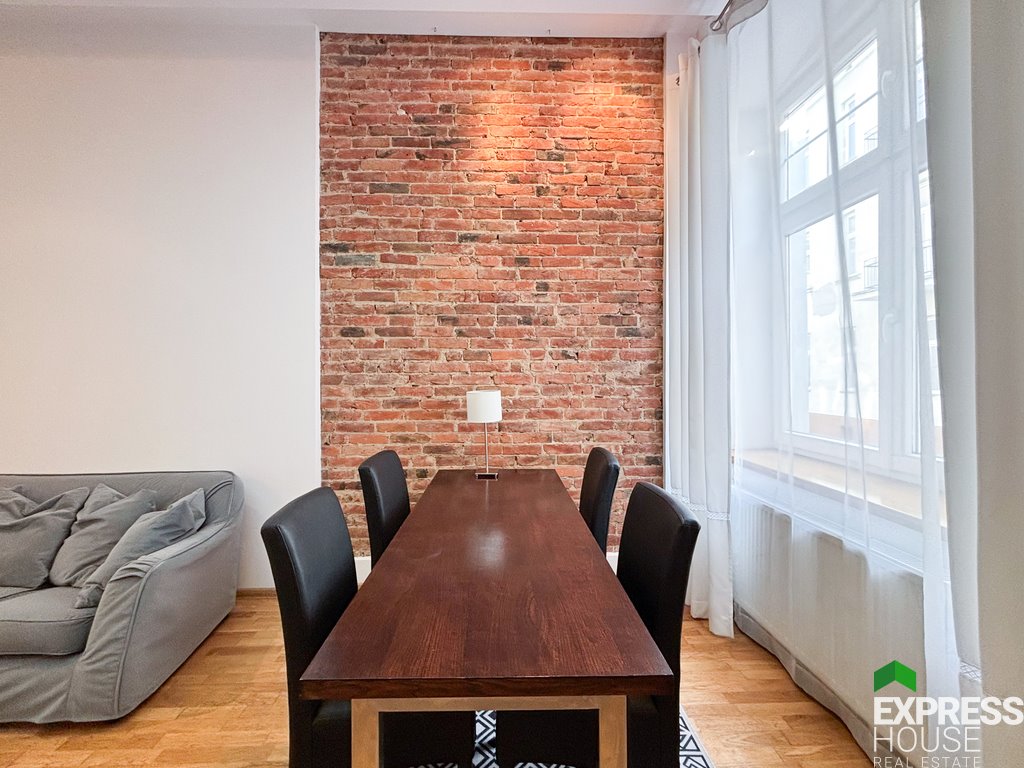 Lokal użytkowy 64 m² w centrum Częstochowy, bezczynsz Częstochowa, Śródmieście, Aleja Tadeusza Kościuszki  64m2 Foto 1