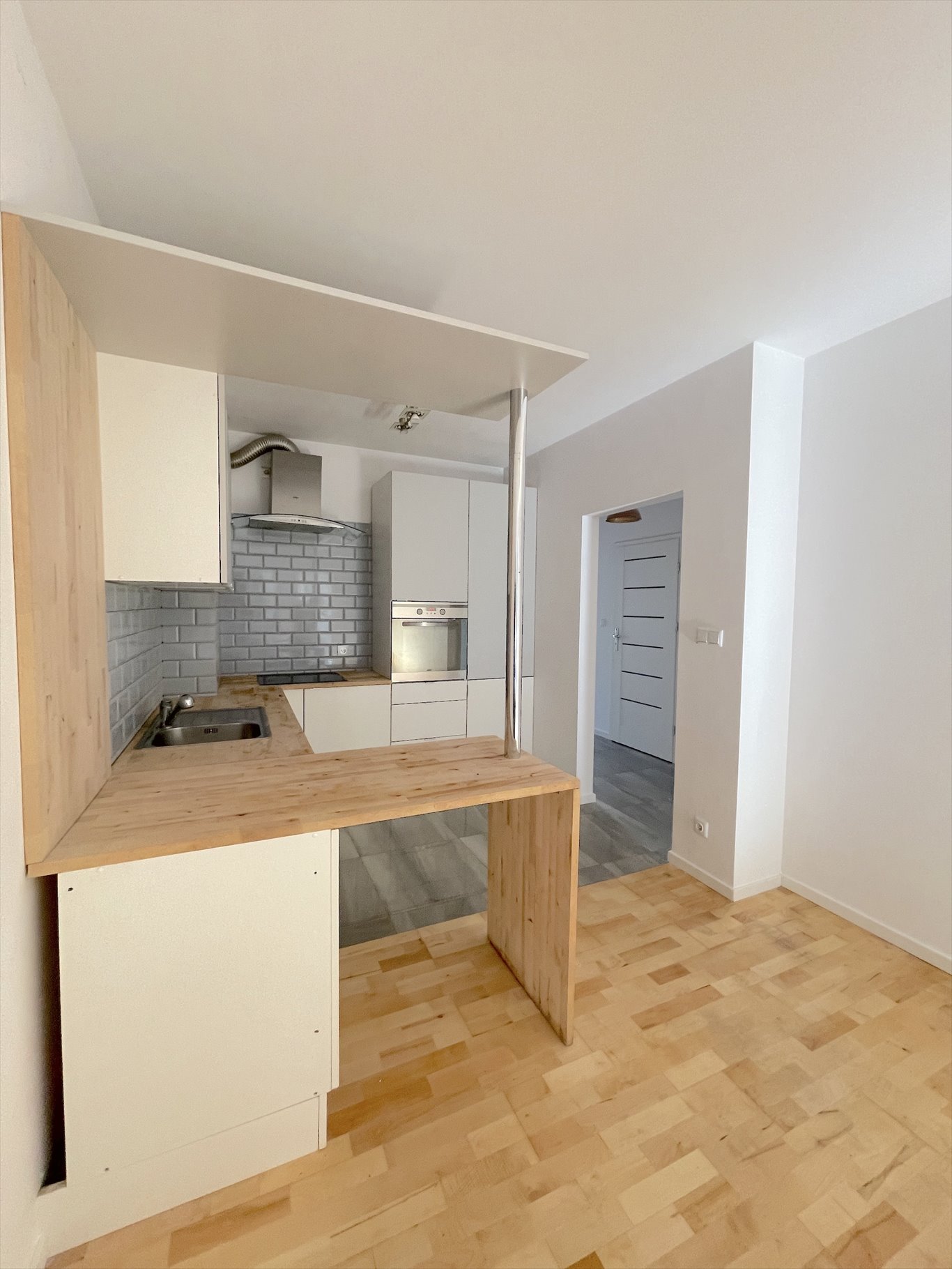 Na sprzedaż przestronne 3-pokojowe mieszkanie 59 m² w Warszawie Warszawa, Wesoła, Stara Miłosna  59m2 Foto 1