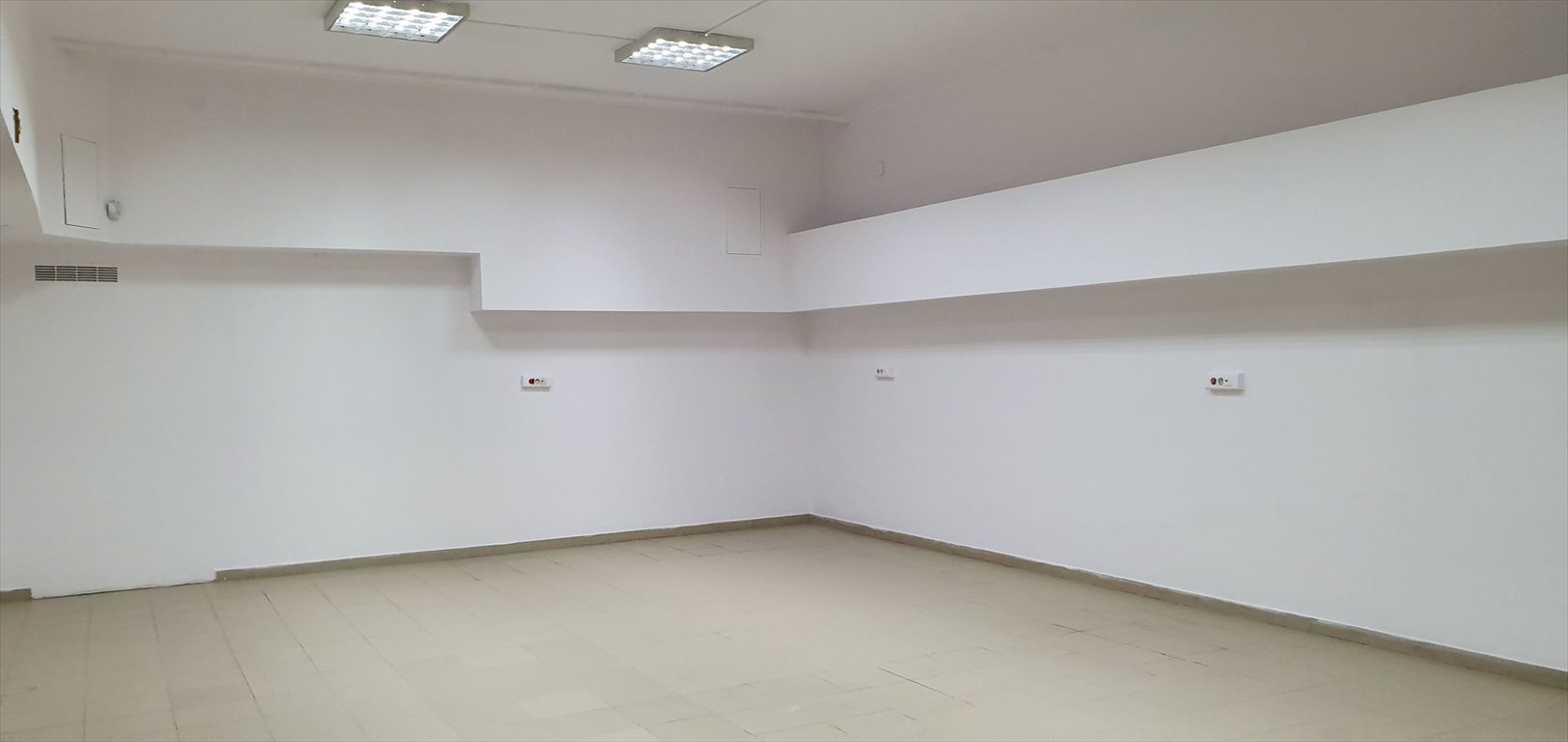 Lokal użytkowy na wynajem Lublin, Jana Sawy  67m2 Foto 1