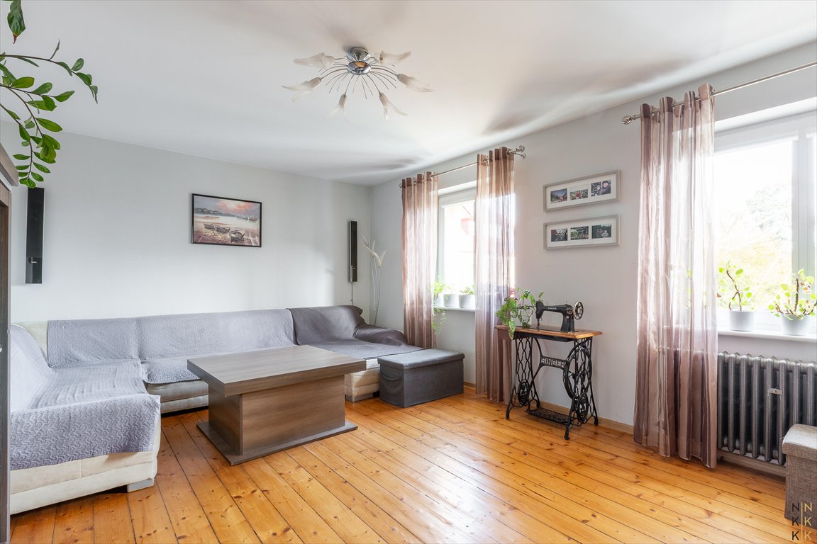 Dom wolnostojący z dużą działką i garażem w Krzykach Wrocław, Wrocław-Krzyki, Brochów, Koreańska  139m2 Foto 1