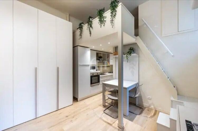 Kawalerka 35 m² z antresolą w Mediolanie - polecam! Włochy, Mediolan  40m2 Foto 1