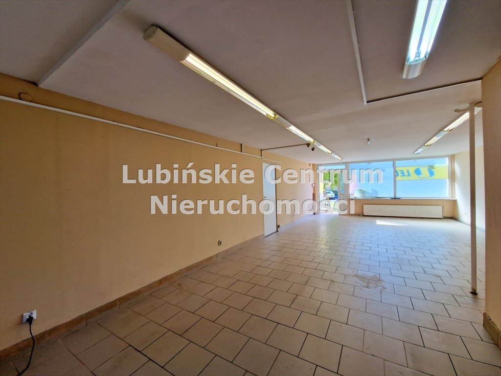 Lokal użytkowy na sprzedaż Lubin, Przylesie  79m2 Foto 1