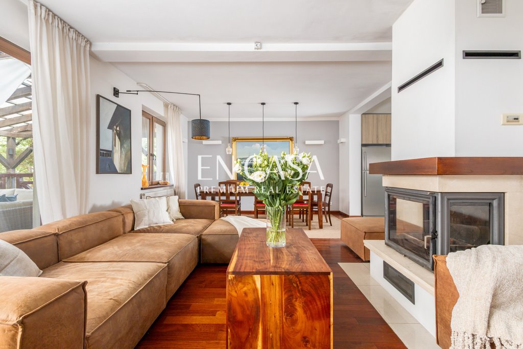 Przestronny dom z tarasem SPA, ogrodem i wysokim standardem Baniocha, Piękna  215m2 Foto 1