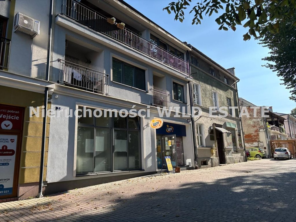 Na sprzedaż przestronny lokal usługowy 90 m² w centrum Leska Lesko, Lesko  90m2 Foto 1