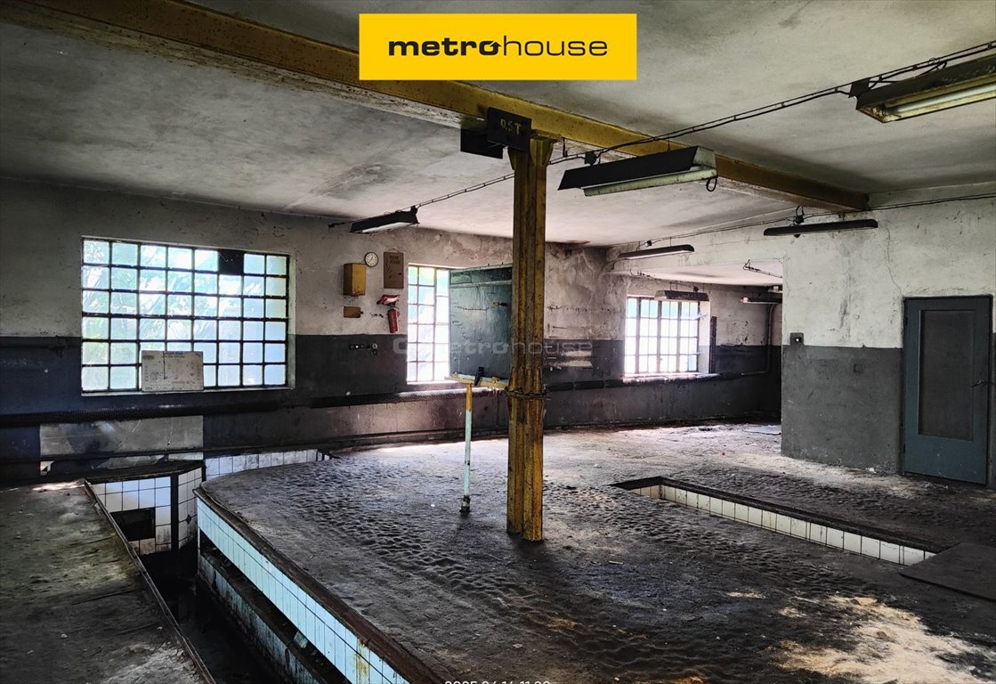 Warsztat 177 m2 na Złotnie z działką 1050 m2, wymaga remontu Łódź, Muszkieterów  177m2 Foto 1