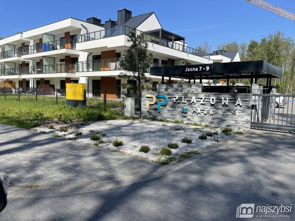 Mieszkanie trzypokojowe na sprzedaż Międzywodzie  55m2 Foto 1