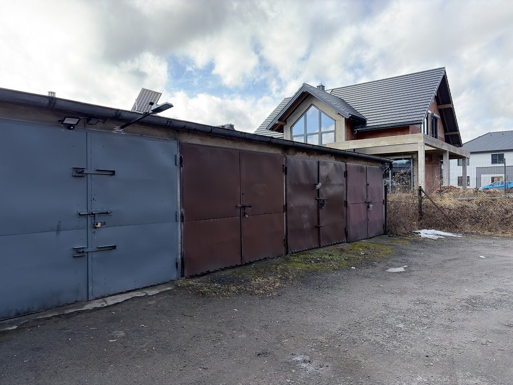 Garaż murowany 17 m² z elektryką, blisko Osiedla Plaka Wojkowice, Plaka, Głowackiego  17m2 Foto 1