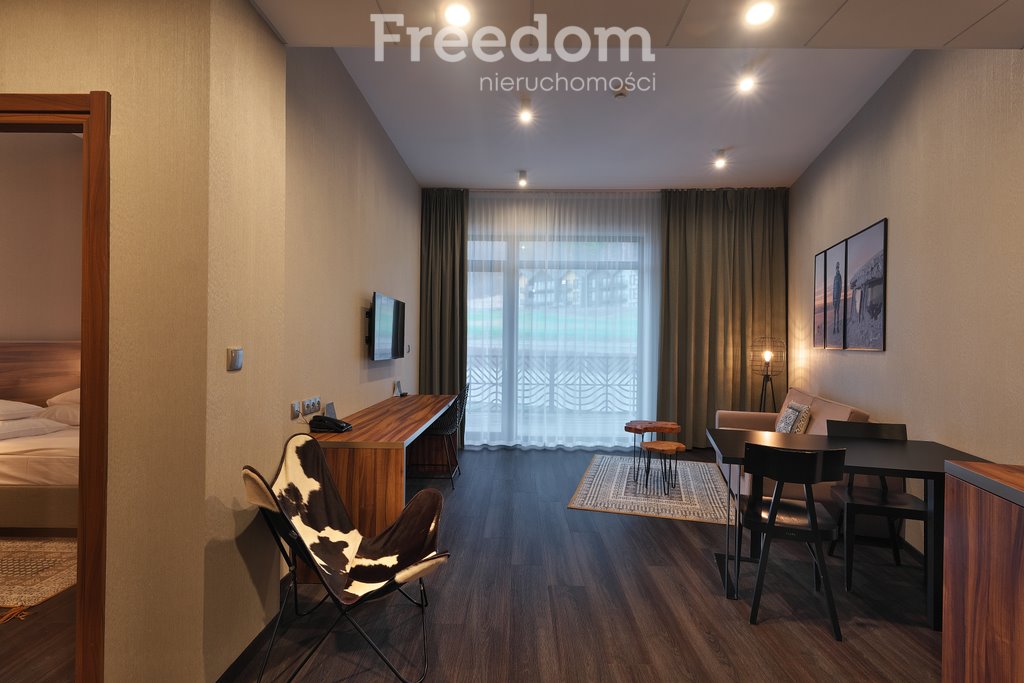 Polecam apartament hotelowy z gwarancją najmu i tarasem 12 m2 Sosnówka, Tyrolska  40m2 Foto 1