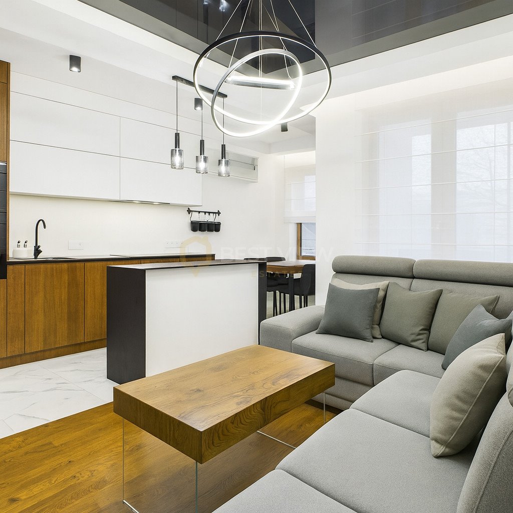 Nowoczesny 3-pokojowy apartament z loggią, garażem i zielonym osiedlem Zamienie, Arakowa  64m2 Foto 1