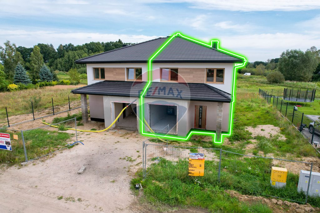 Nowoczesny dom 128 m2 z garażem w stanie deweloperskim: Niekłonice: Brzozowa