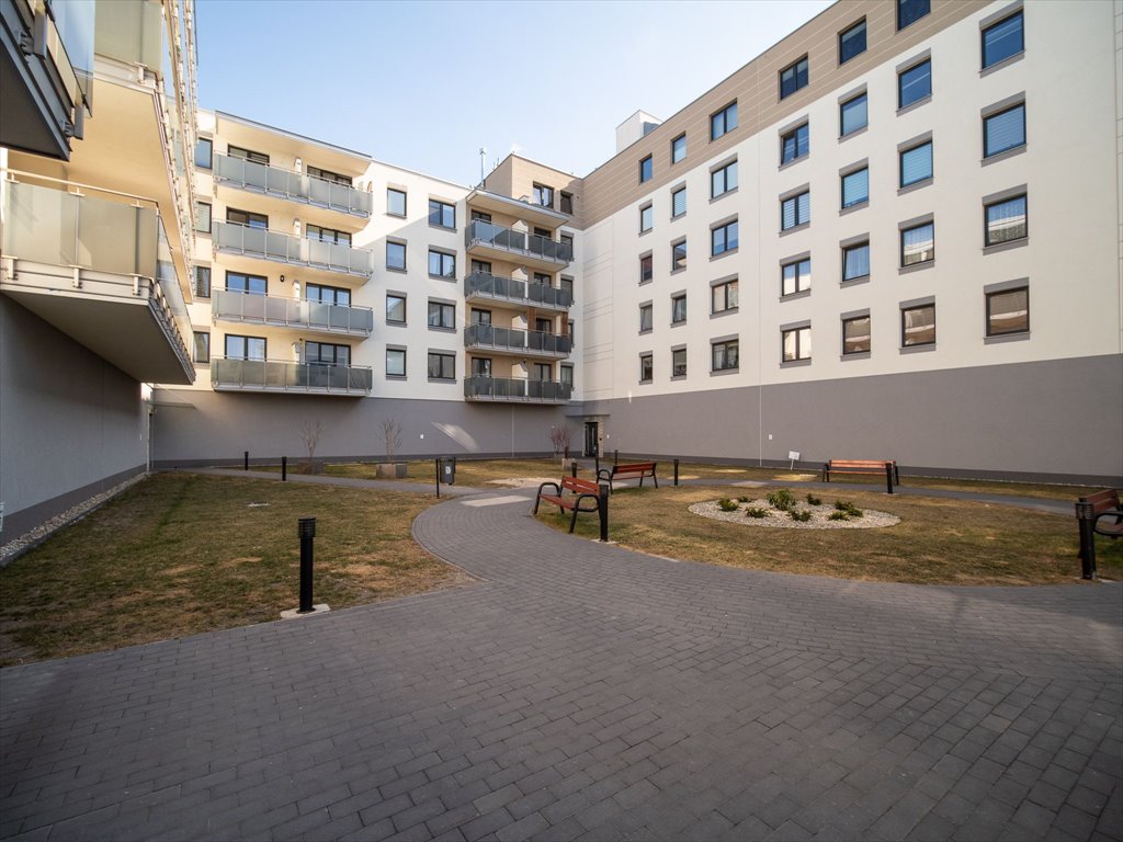 Kawalerka na wynajem Ząbki, Christiana Andersena 45  21m2 Foto 7