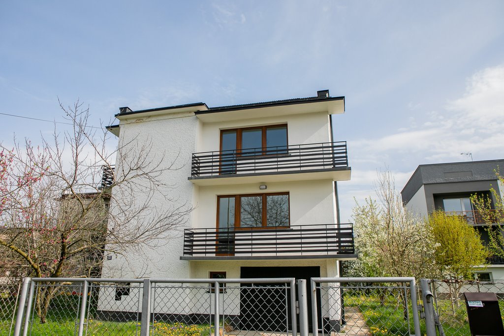Dom na sprzedaż Tarnów  110m2 Foto 1