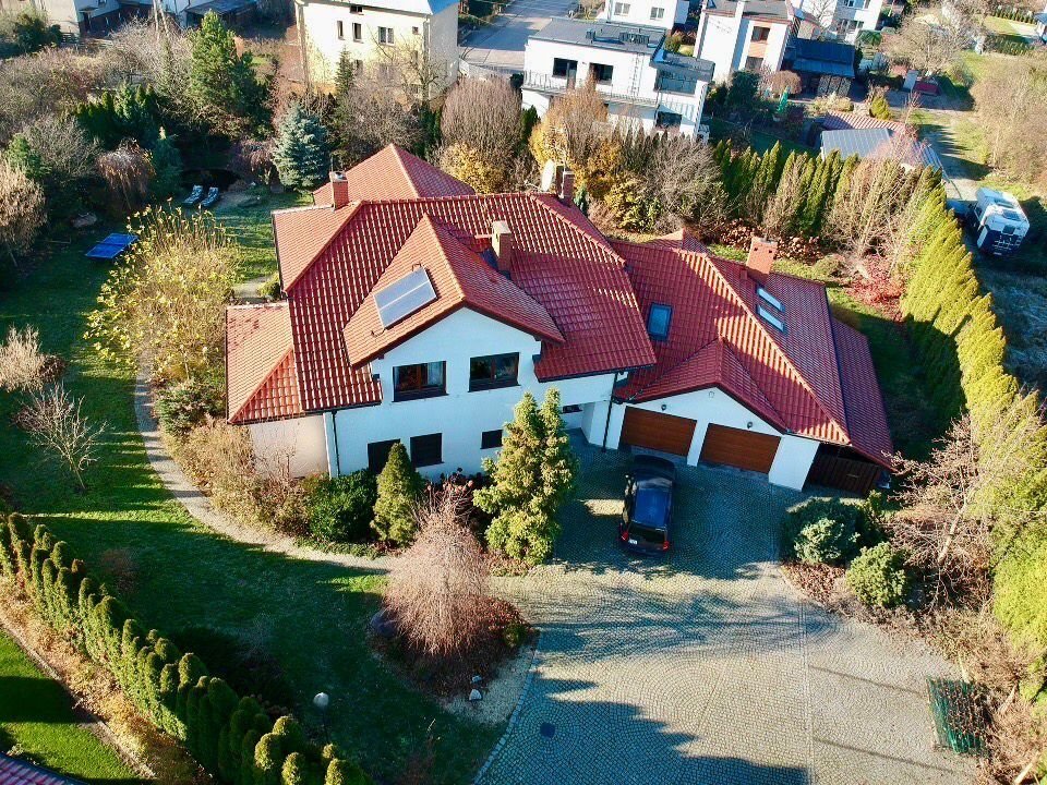 Dom na sprzedaż Oleśnica, Ogrodowa  349m2 Foto 1