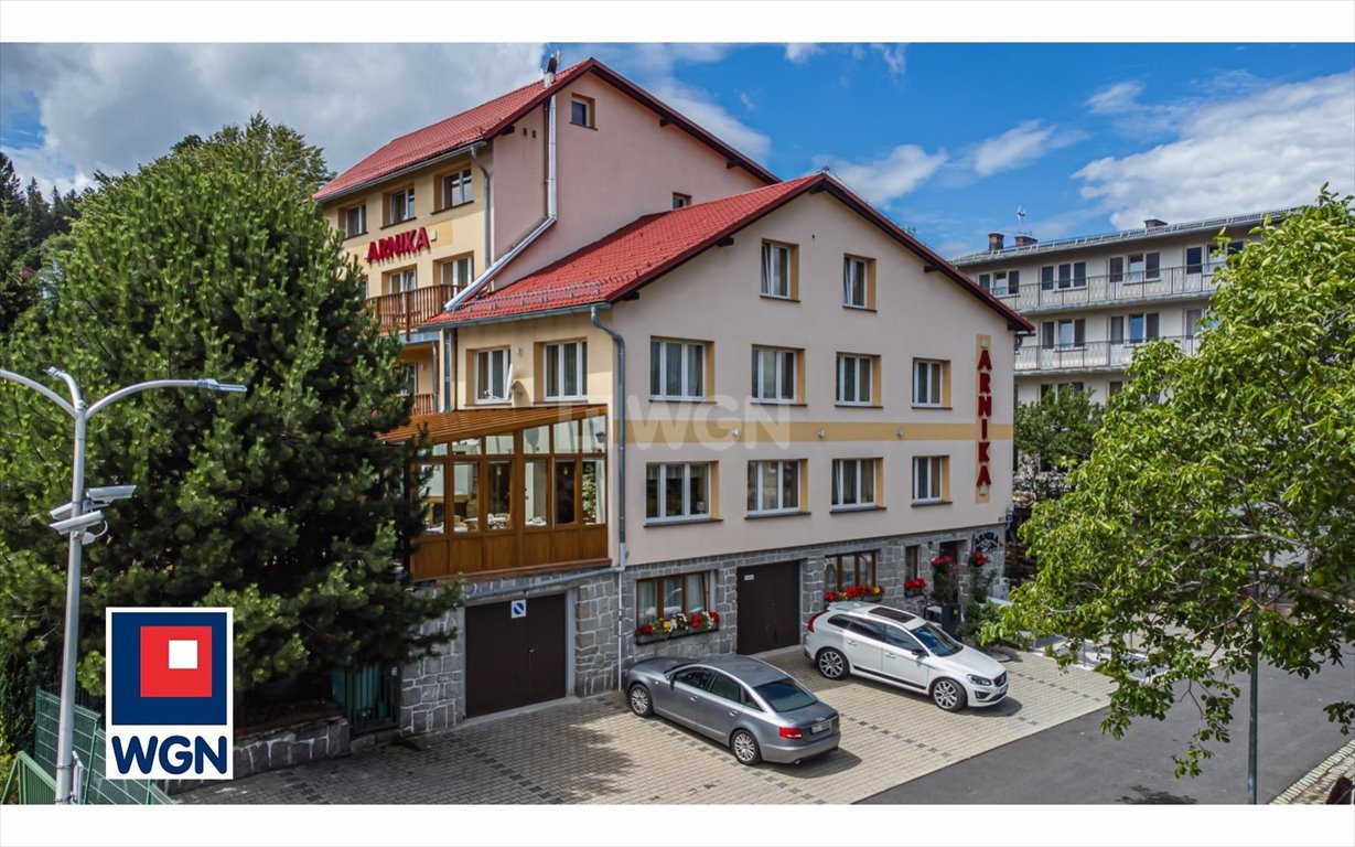 Hotel z widokiem na Karkonosze - 24 pokoje, restauracja polecam Karpacz, Kamienna  734m2 Foto 1