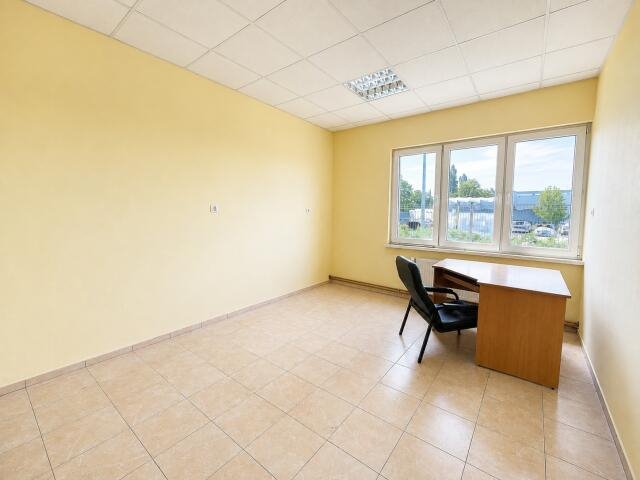 Lokal użytkowy 15 m² w Opolu - dostęp 24h, parking, atrakcyjna cena Opole  15m2 Foto 1