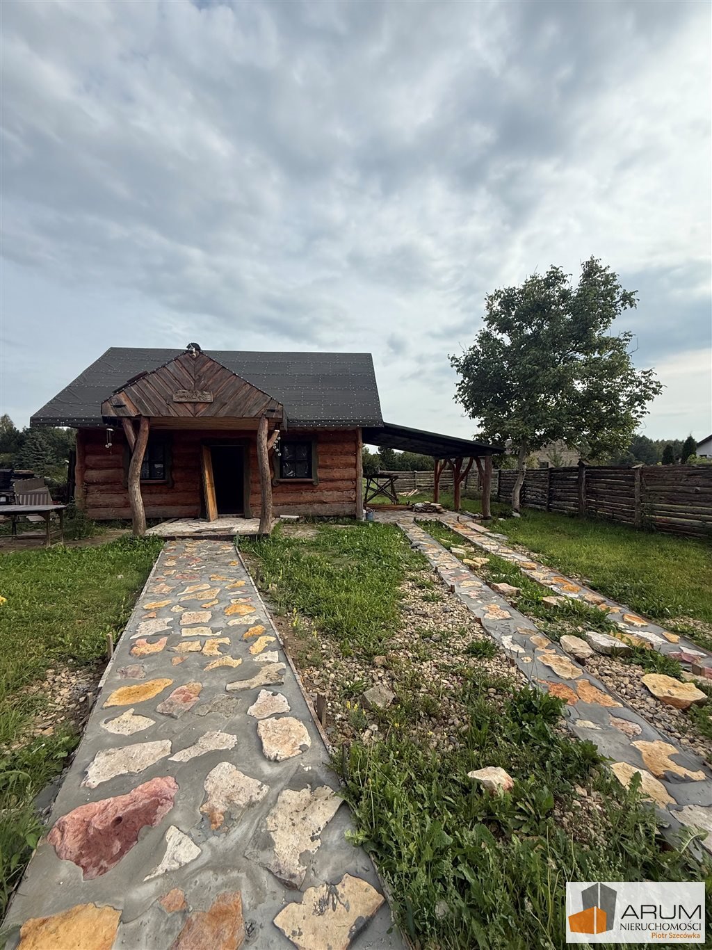 Urokliwy dom 72 m2 w Grodzisku – idealny dla rodziny! Grodzisko  72m2 Foto 1