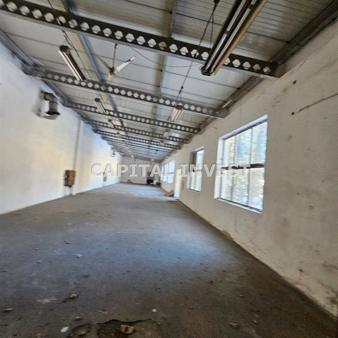 Do sprzedania magazyn 1 670 m² z potencjałem inwestycyjnym Dąbie  1 670m2 Foto 1