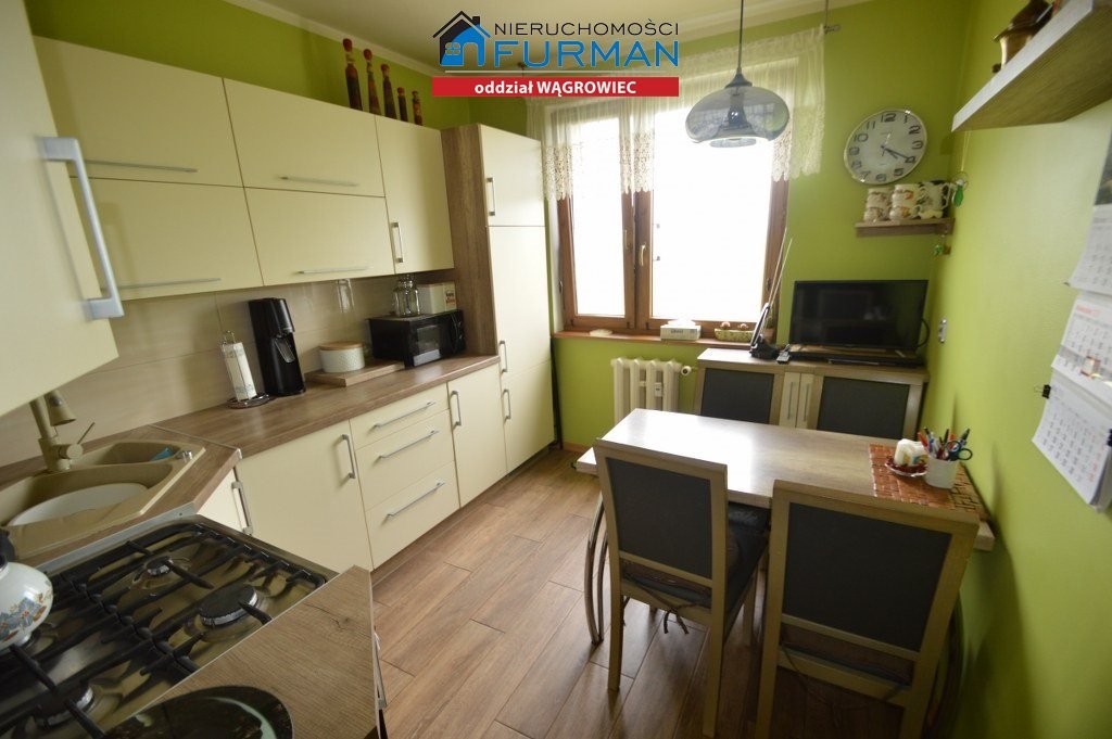 Mieszkanie trzypokojowe na sprzedaż Gołańcz  54m2 Foto 1