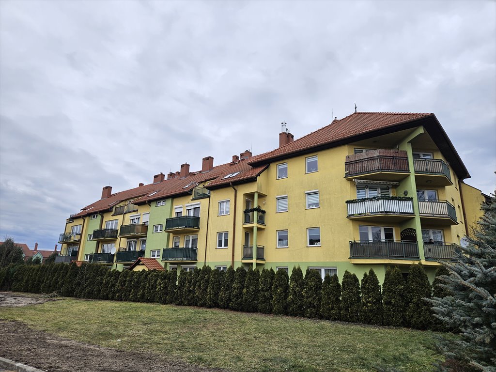 Mieszkanie trzypokojowe na sprzedaż Wałcz, Parkowa  81m2 Foto 1