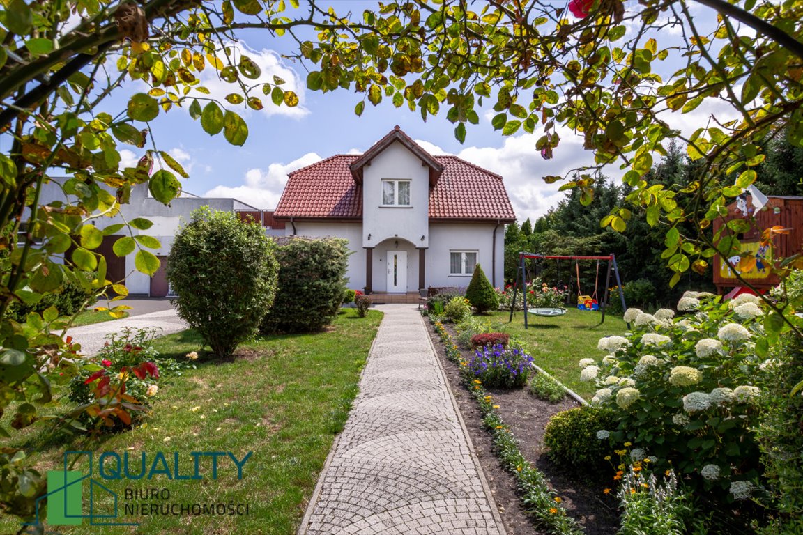 Funkcjonalny dom z warsztatem i garażem na dużej działce Szamotuły, Brignoles  278m2 Foto 1