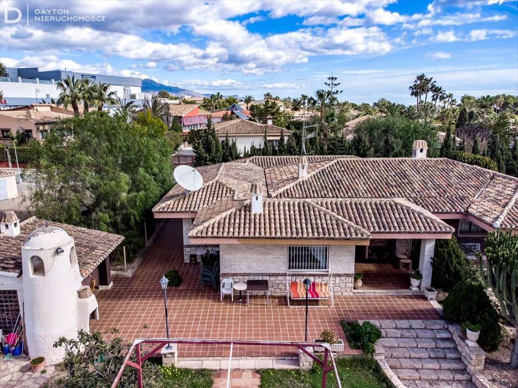 Na sprzedaż przestronny dom 217 m² w Benidorm Benidorm  217m2 Foto 1