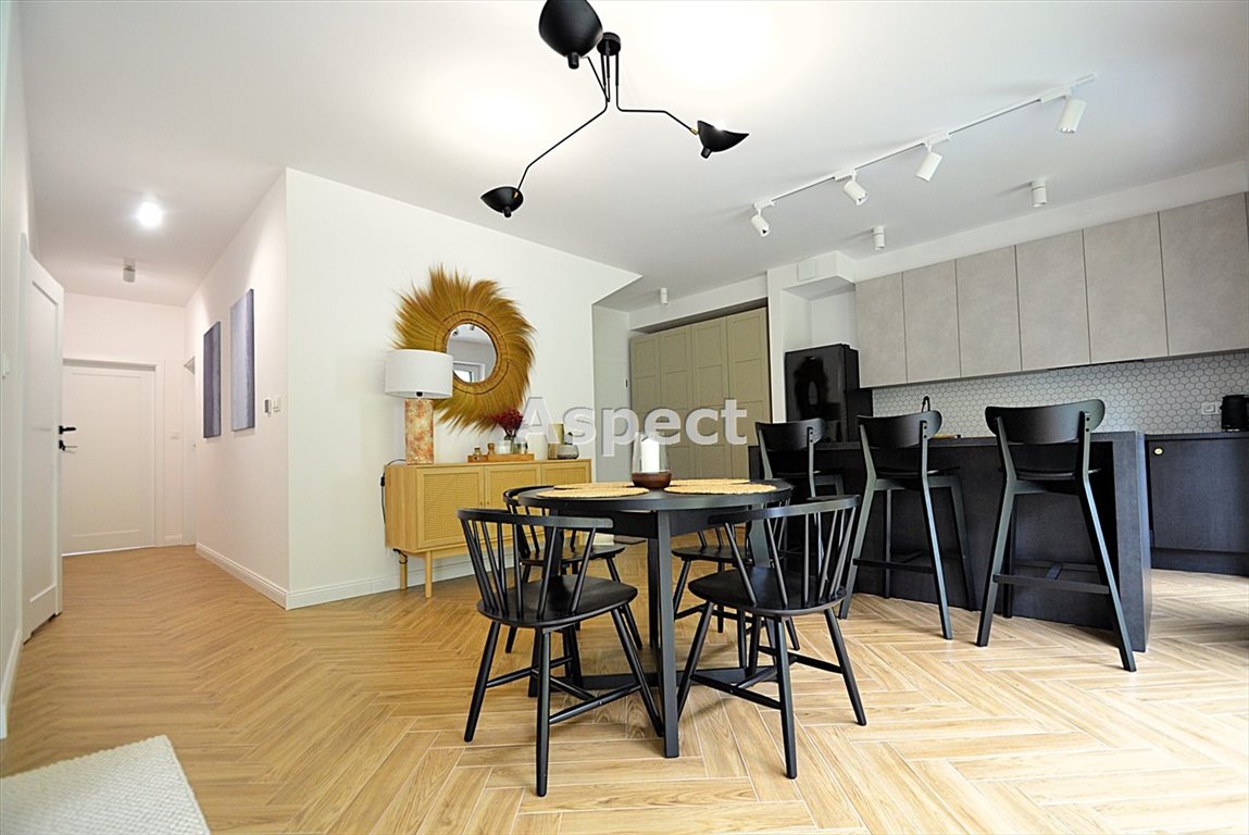 Mieszkanie trzypokojowe na sprzedaż Tarnowskie Góry, Śródmieście  72m2 Foto 1