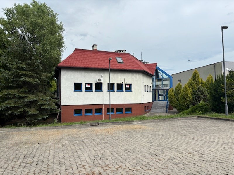 Atrakcyjny lokal biurowy 667 m² z dostępem do DK78 Wodzisław Śląski, Rybnicka 12  668m2 Foto 1