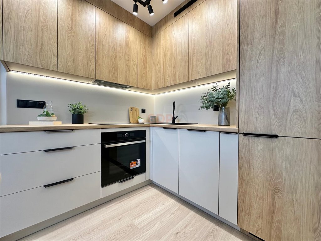 Mieszkanie trzypokojowe na sprzedaż Wrocław, Krzyki, Powstańców Śląskich, Tadeusza Zielińskiego  49m2 Foto 1