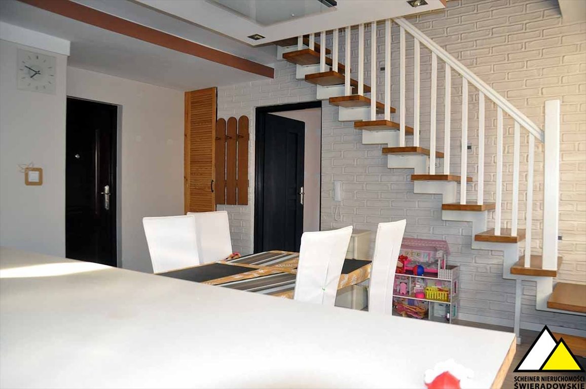 Dwupoziomowe 90 m² z ogrodem i wędzarnią w Mirsku - polecam Mirsk  90m2 Foto 1