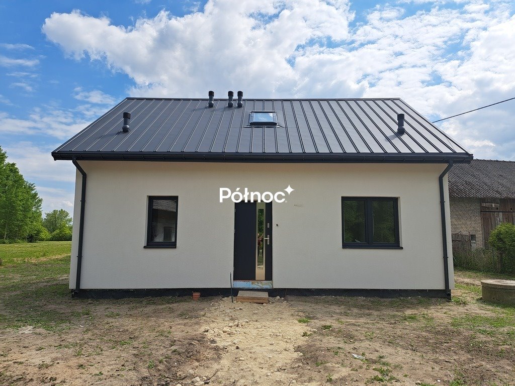 Dom po remoncie z potencjałem aranżacyjnym i budynkiem gospodarczym Świniary  96m2 Foto 1