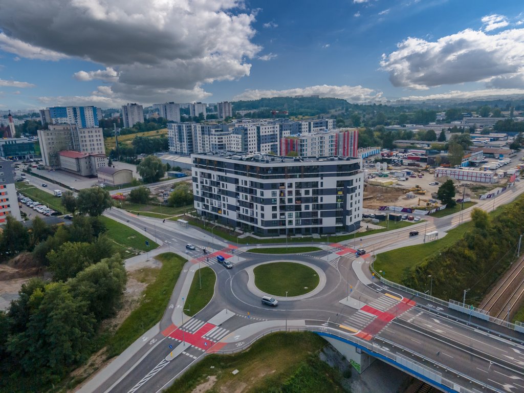 Lokal użytkowy na sprzedaż Kraków, Nowa Huta, Piasta Kołodzieja  264m2 Foto 1