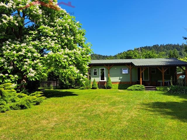 Urokliwy domek nad Sanem, 40 m2, 10 arów działki Lesko  40m2 Foto 1