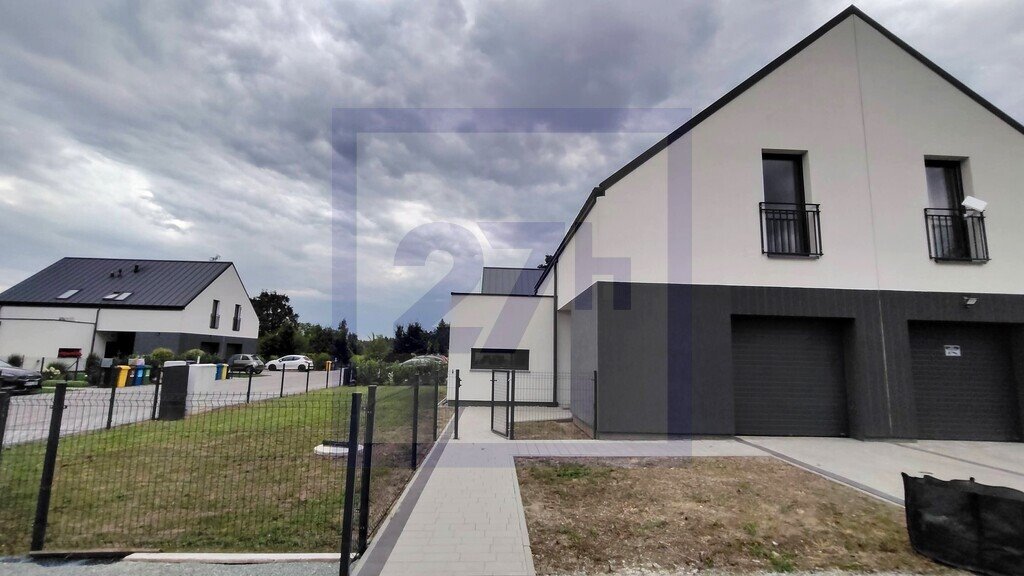 Nowoczesny dom z dużym ogrodem, garażem i rekuperacją Brzezina, Słoneczna  117m2 Foto 1