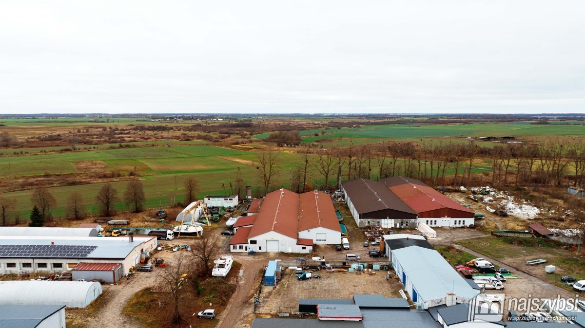 Lokal użytkowy na sprzedaż Trzebiatów, okolice  centrum  2 905m2 Foto 2