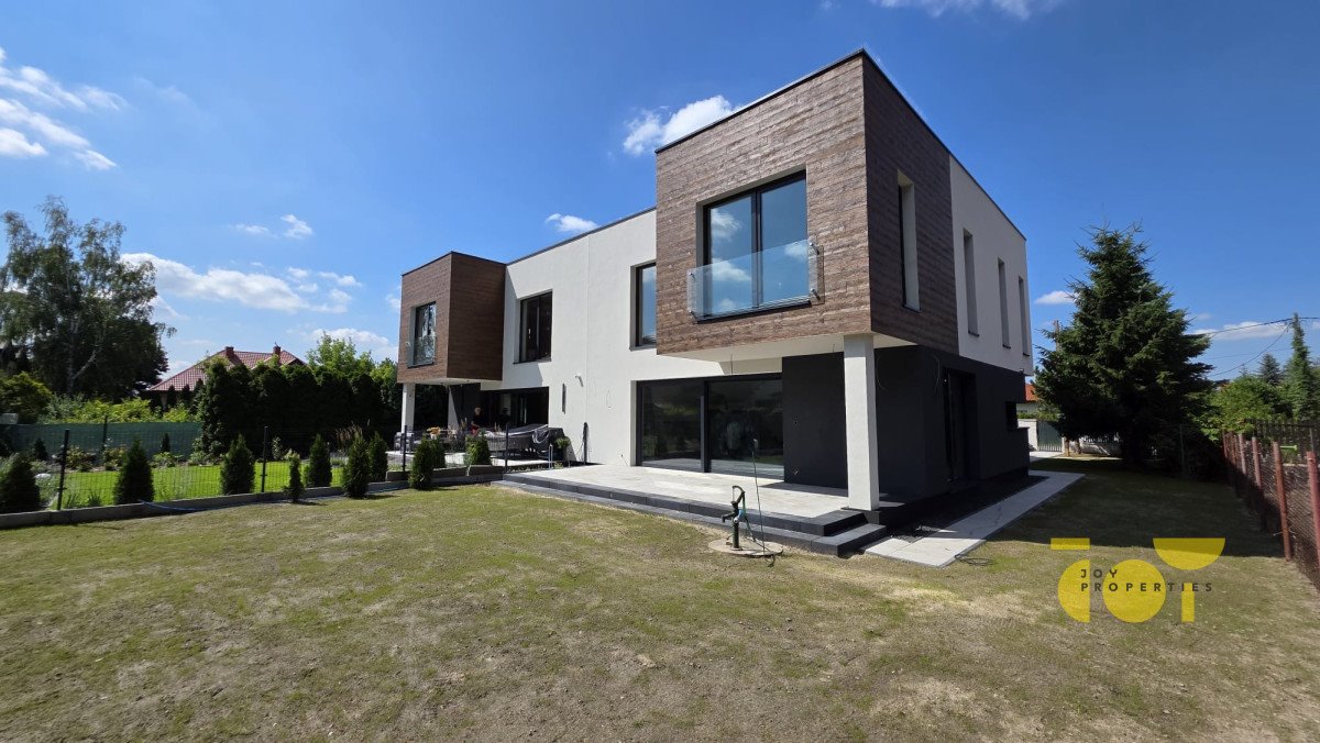 Nowoczesny dom bliźniaczy 210 m² z dużą strefą dzienną polecam Pruszków, Rumiankowa  210m2 Foto 1