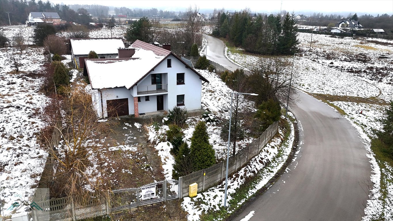 Dom na sprzedaż Bolesław, Klonowa  190m2 Foto 1