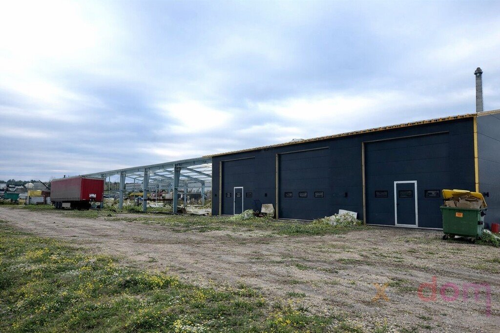 Polecam nowoczesną halę 240 m² w Sitkówce-Nowinach: Sitkówka-Nowiny