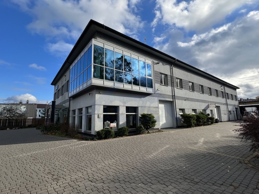 Wynajmę nowoczesny budynek 730 m² z biurami i magazynem Zielonka  730m2 Foto 1