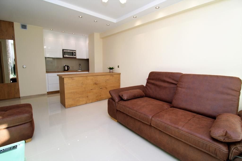 Mieszkanie dwupokojowe na wynajem Katowice, Dąb, Johna Baildona  38m2 Foto 1