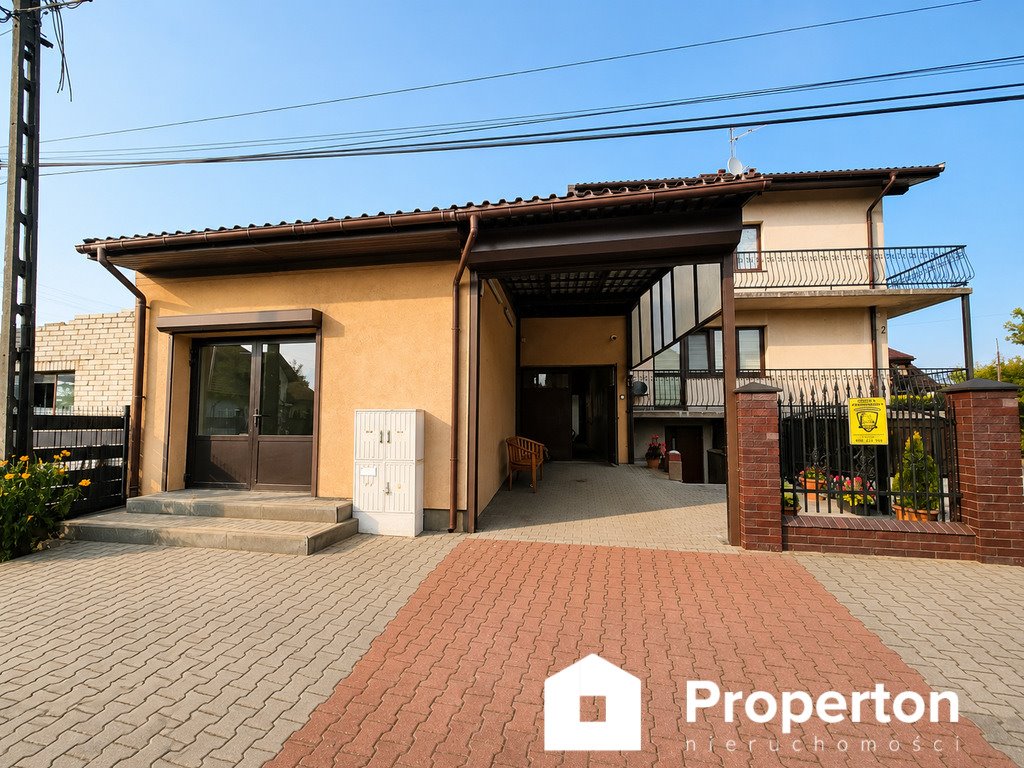 Przestronna hala 140 m² z biurem i dużą bramą Nowy Dwór Mazowiecki, Górska  140m2 Foto 1